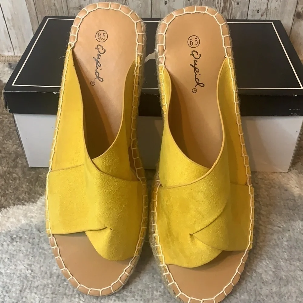 Qupid Elmore Yellow Espadrilles Sandals
